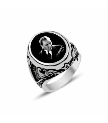 Siyah Beyaz Resimli Atatürk Taşsız Gümüş Erkek Yüzük