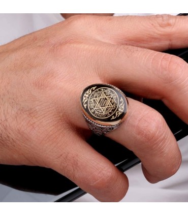 Erkek Gümüş Yüzük – Hz. Süleyman Mührü Desenli Siyah Renkli