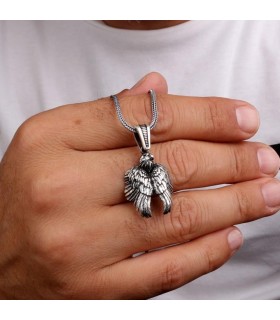 Şık tasarımlı kartal kanatlı gümüş kolye