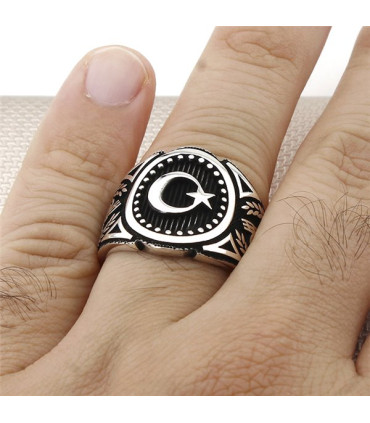 Ay Yıldız Yuvarlak Noktalı Yan Defne Yaprağı Tuğralı Taşsız Gümüş Erkek Yüzük